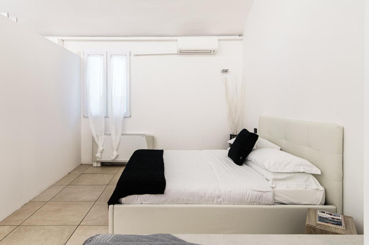 شقة كومو  في Loft Near Duomo المظهر الخارجي الصورة