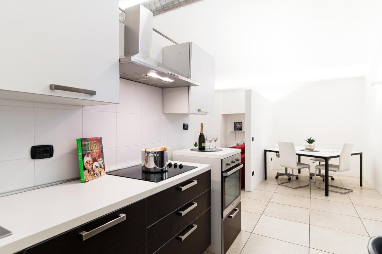 شقة كومو  في Loft Near Duomo المظهر الخارجي الصورة